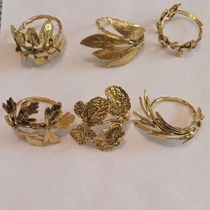 Vintage Gold Leaf Napkin Ring Set